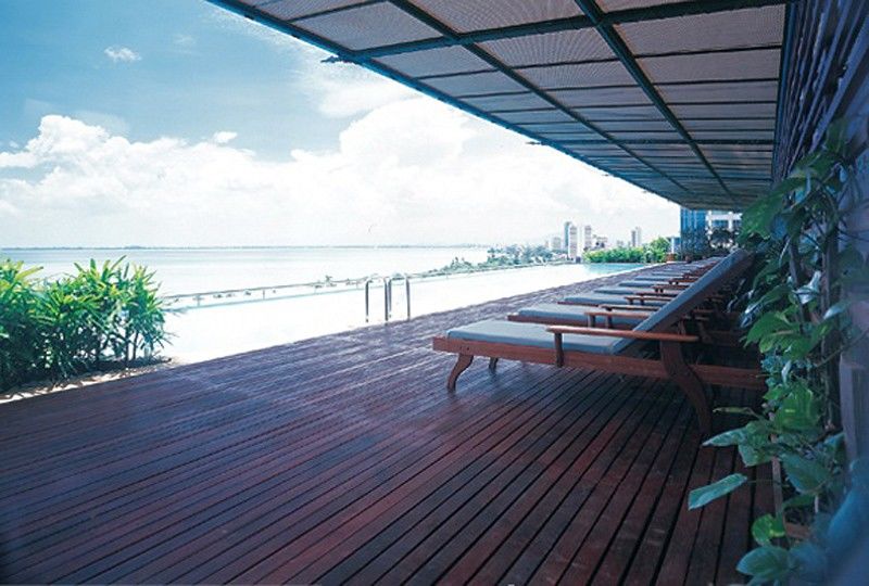 The Millen Penang, Autograph Collection Hotel George Town Buitenkant foto The pool deck at the 1018